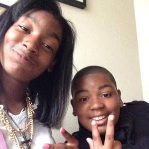 Meet your Posher, Laronda