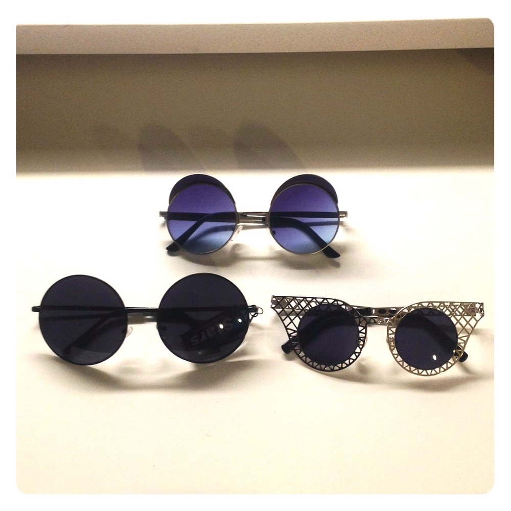 Bundle of sunglasses