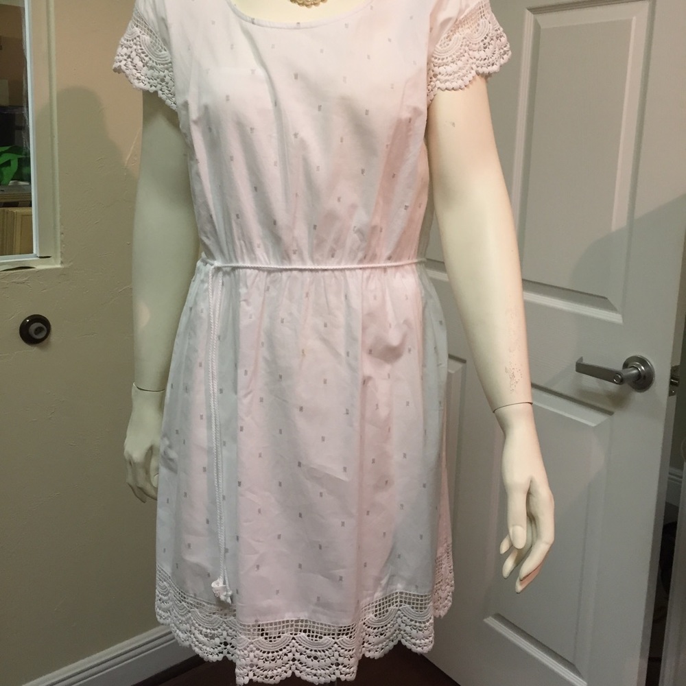 White cotton and lace Merona Dress XL