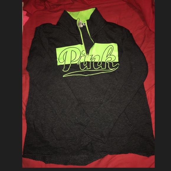 Pink sweater - Picture 1 of 2