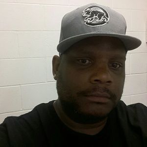 Meet your Posher, Aaron