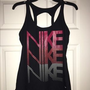 Nike workout top
