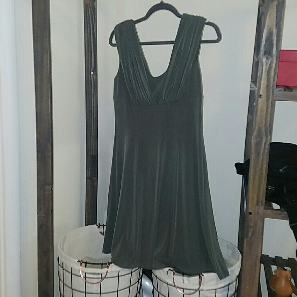 DONATED Fall CK dress with ruched bust detail