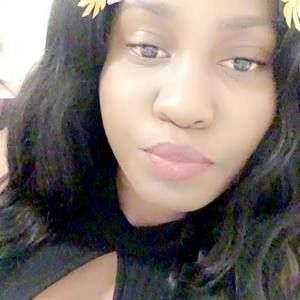 Meet your Posher, Chenika