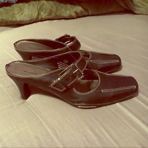 Merona mule shoes size 10