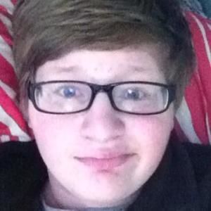 Meet your Posher, Joshua