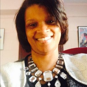 Meet your Posher, Brenda