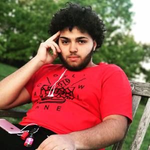 Meet your Posher, Aja