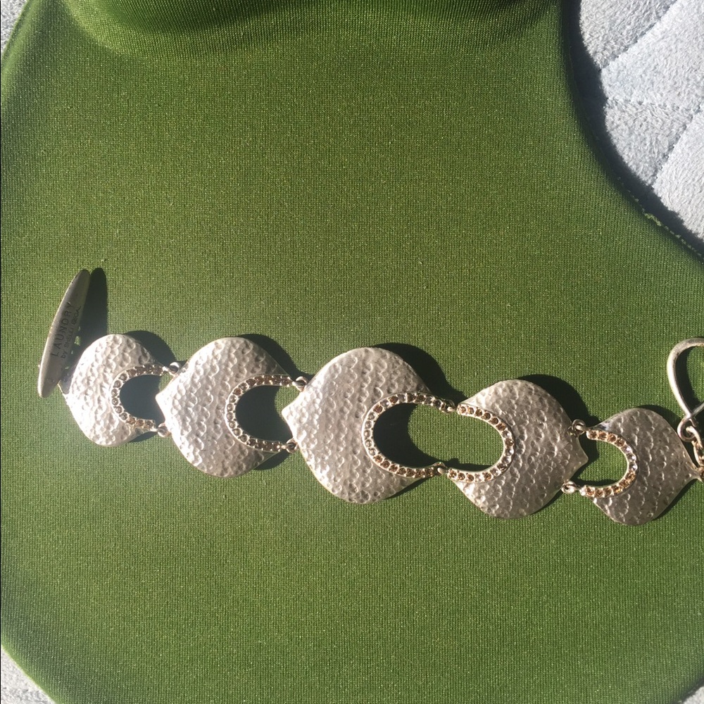 Laundry Shelli Segal- Summer silver bracelet