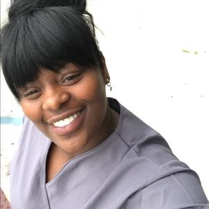 Meet your Posher, Phillis