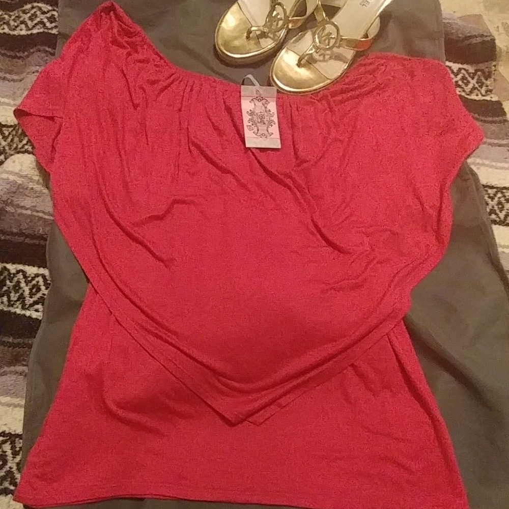Beautiful Rose Top Medium