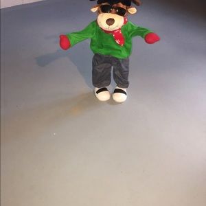 Meet your Posher, Brenda