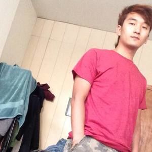 Meet your Posher, Tsering