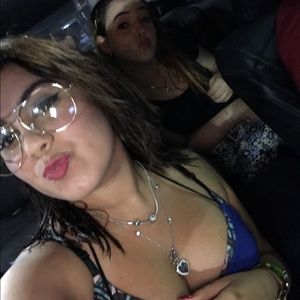 Meet your Posher, Meliza