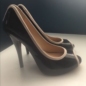 Black peep toe platform shoes