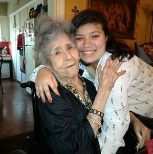 Meet your Posher, Lauren