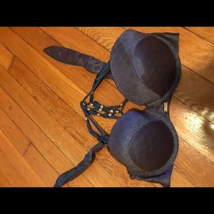 Beach Bunny Bikini Top