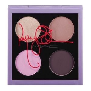 MAC x Kelly Osborne LE