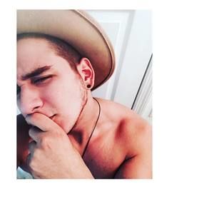 Meet your Posher, Miguel