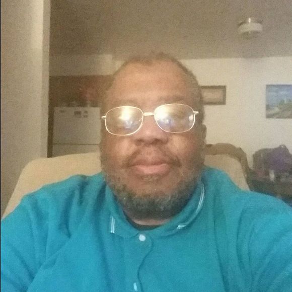 Meet your Posher, Carl - Picture 1 of 1