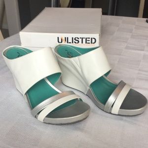 Unlisted White & Silver Wedges Sz 7.5