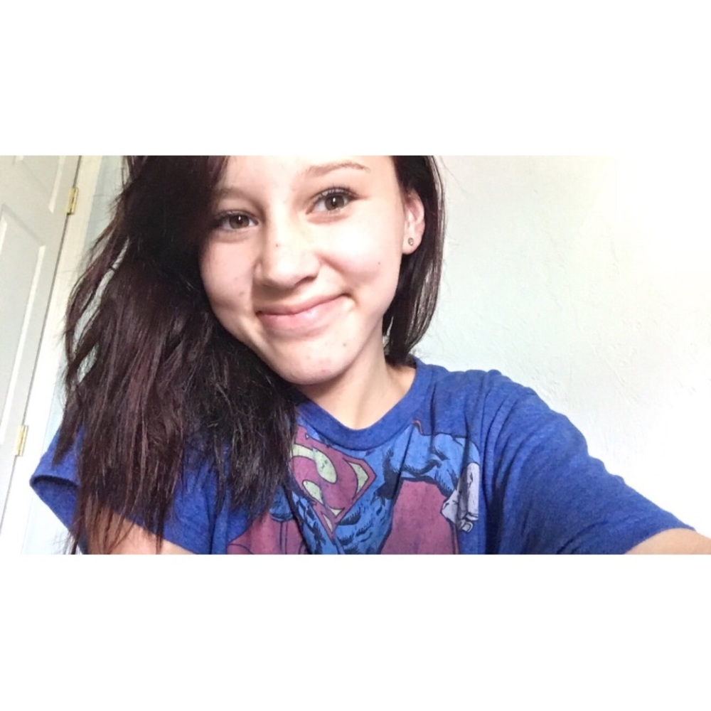 Meet your Posher, Nicole