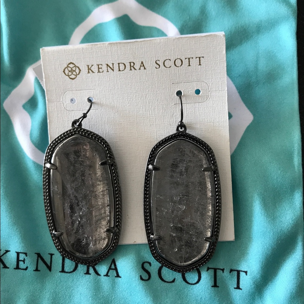 Kendra scott Danielle earrings