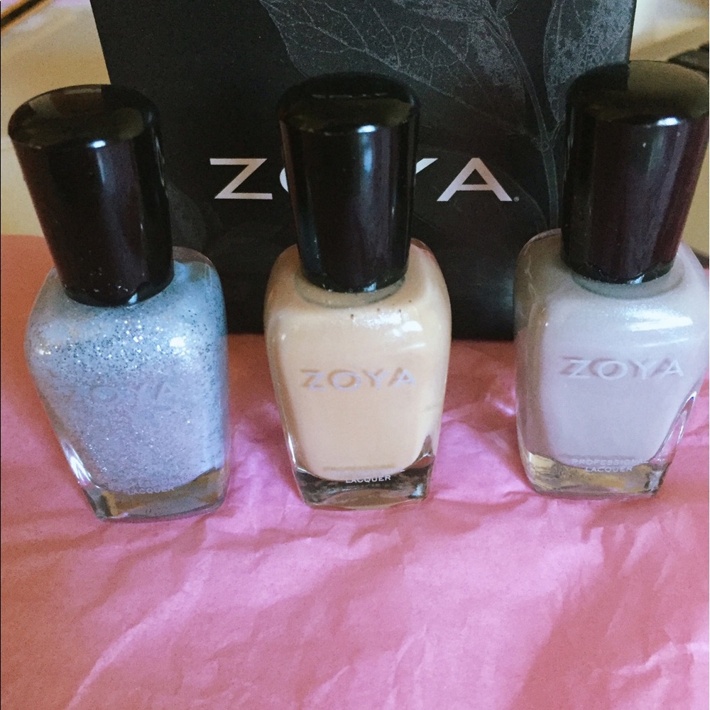 ZOYA shimmery set