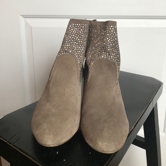 ❗️Sale! American Eagle suede booties - Picture 4 of 4