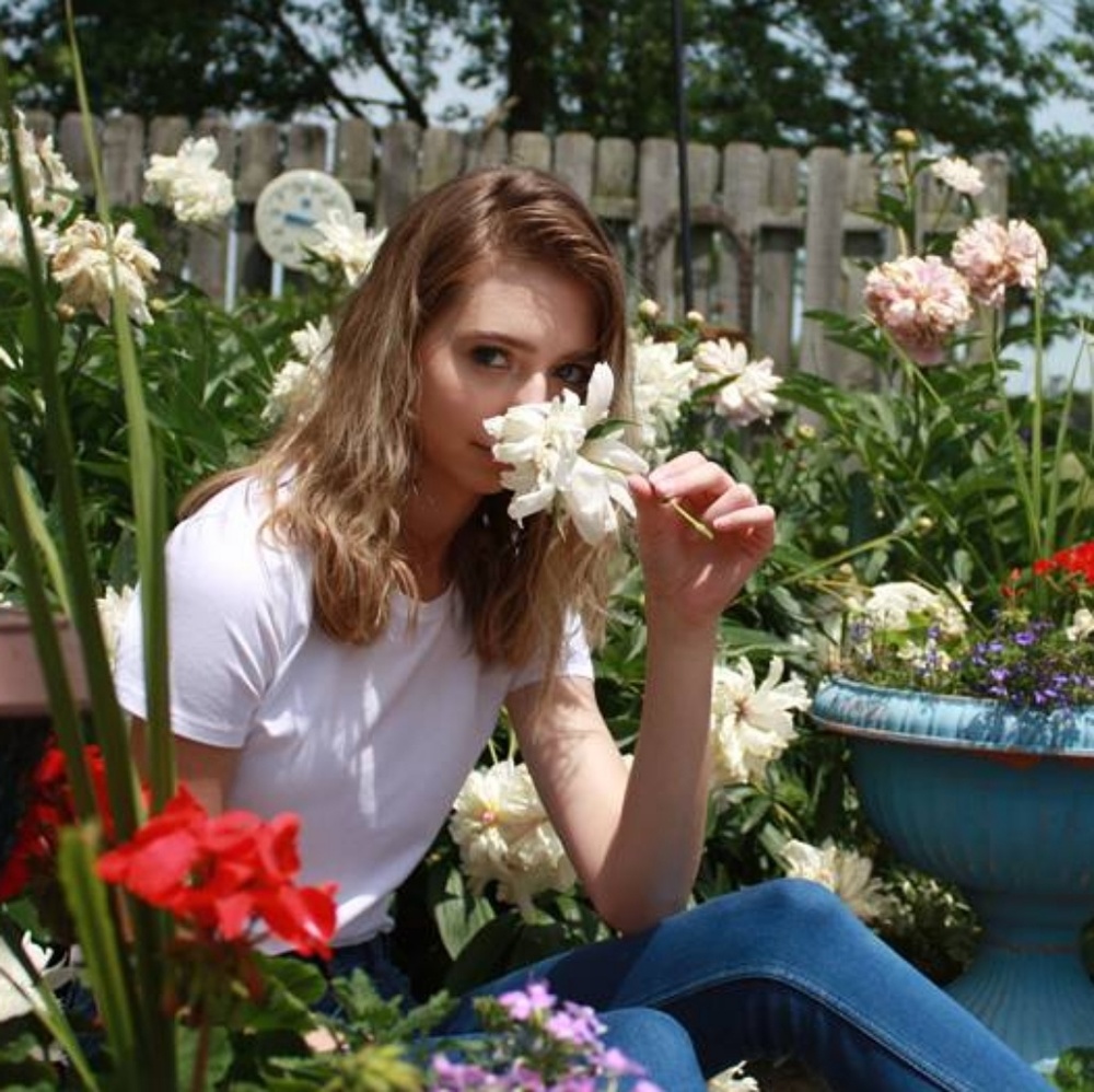 Meet your Posher, Samantha