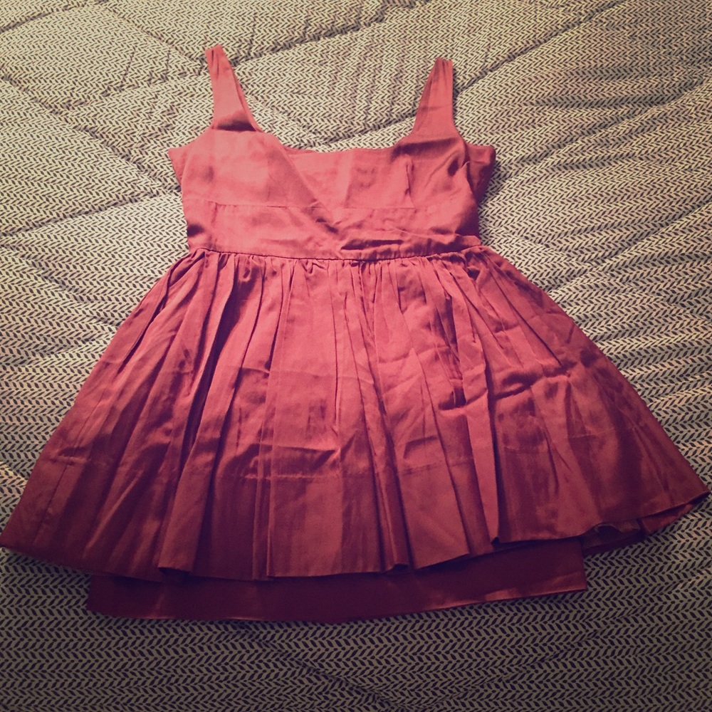  Pretty Peplum Party Dress 