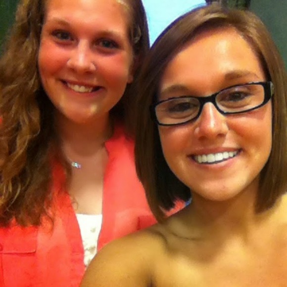 Meet your Posher, Regan - Picture 1 of 1