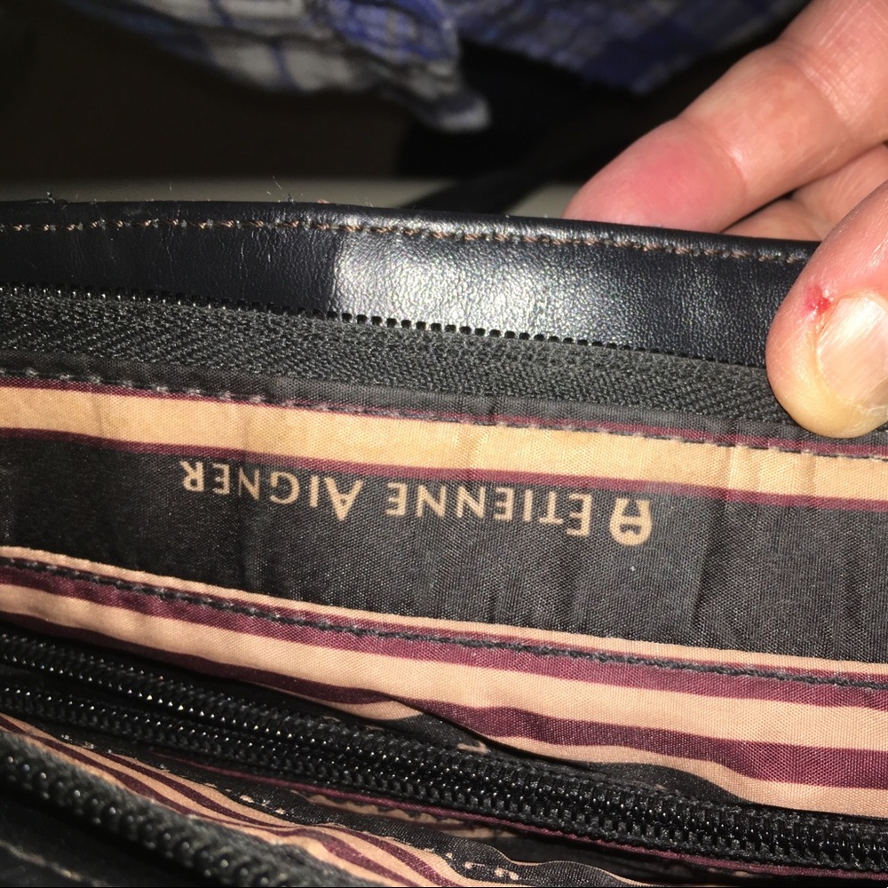 Handbag - Picture 4 of 4