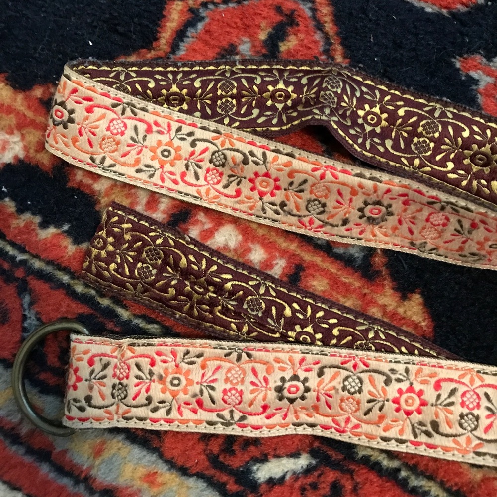 Pretty Reversible Belt - Picture 2 of 2