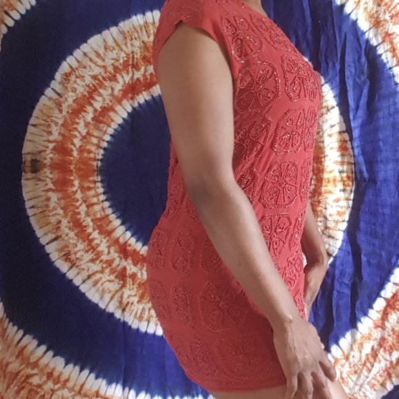 Pull over beaded mini dress - Picture 4 of 4