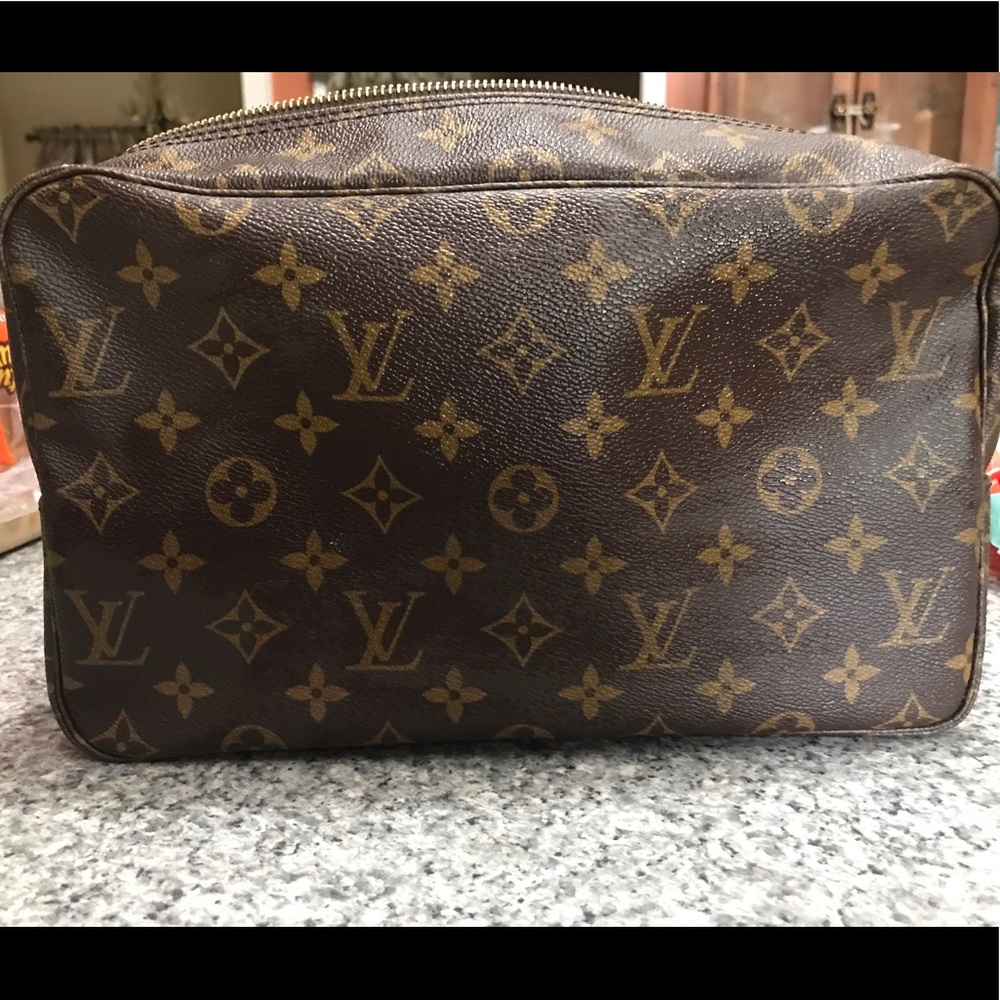 100% Authentic Louis Vuitton large cosmetic case