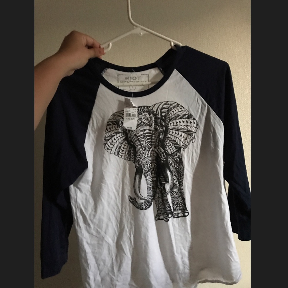 Elephant print tball shirt