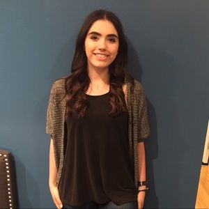 Meet your Posher, Arielle