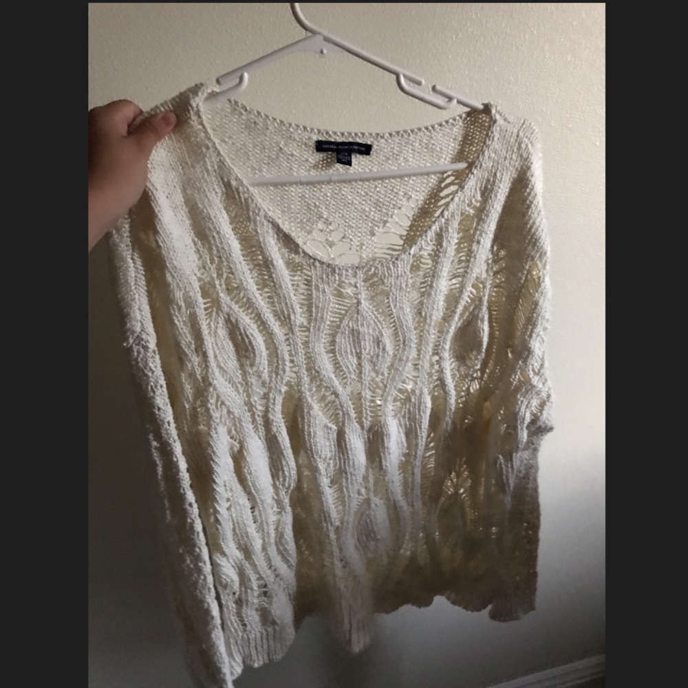 Creme sweater