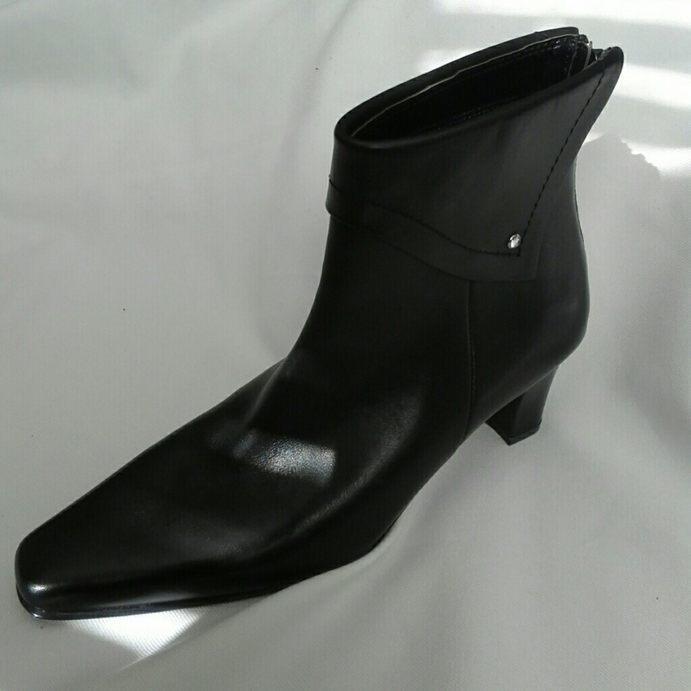 David Tate Ankle Boots Size 6.5M