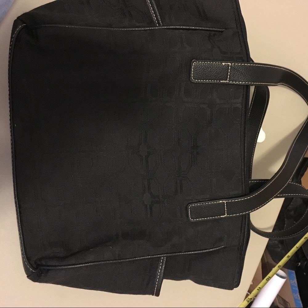 Handbag - Picture 2 of 3