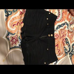 Refuge black fray shorts