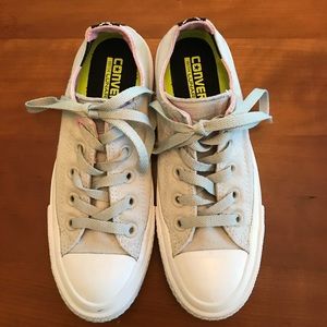 Converse "Chuck II" Low Top Sneakers