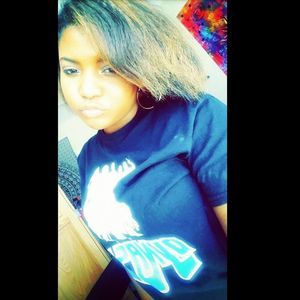 Meet your Posher, Shayla