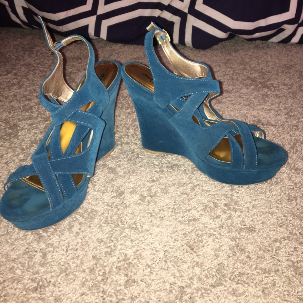 Blue Wedges - Picture 2 of 3