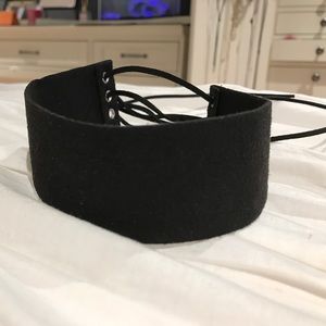 Black Choker