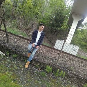 Meet your Posher, Diamond