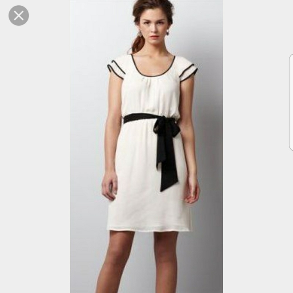 ANN TAYLOR LOFT FLUTTER SLEEVE DRESS SIZE 10P