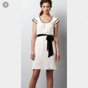 ANN TAYLOR LOFT FLUTTER SLEEVE DRESS SIZE 10P