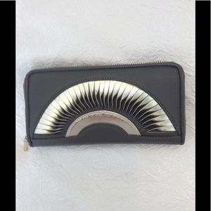 Remi and Reid Wallet